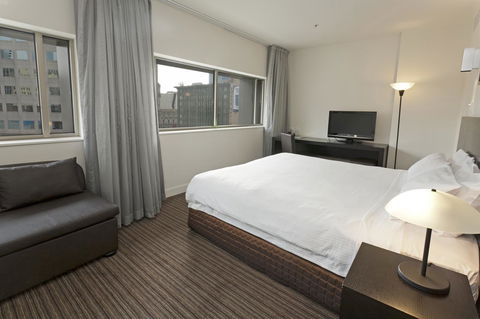 Causeway 353 Hotel - Tourism Canberra 22
