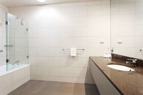 Quality Hotel Bayside Geelong - Tourism Canberra 11