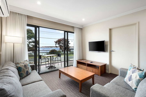 Quality Hotel Bayside Geelong - Tourism Canberra 1