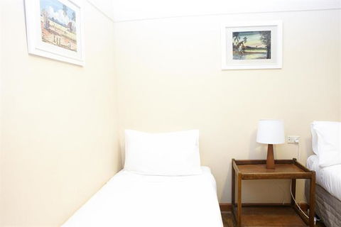 Amara Springs Guest House - Tourism Canberra 27