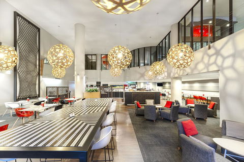 Ibis Melbourne Hotel And Apartments - Tourism Canberra 25