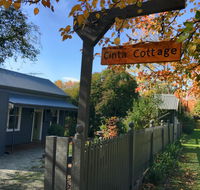 Cinta Cottage - Tourism Canberra