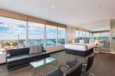 Novotel Melbourne Preston - Tourism Canberra 24