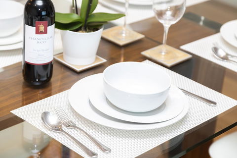 Signature Waterfront Apartments - Tourism Canberra 9