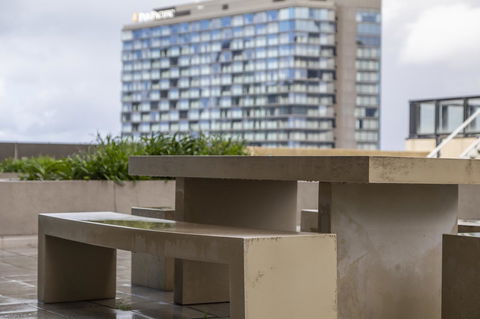 Signature Waterfront Apartments - Tourism Canberra 32