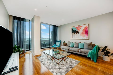 Signature Waterfront Apartments - Tourism Canberra 15