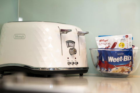 Signature Waterfront Apartments - Tourism Canberra 7