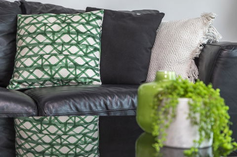 Signature Waterfront Apartments - Tourism Canberra 26