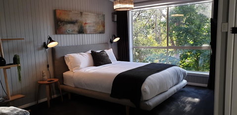 Tangenong Cottages - Tourism Canberra 7