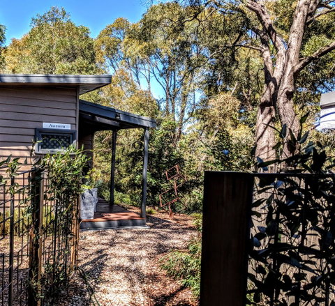 Tangenong Cottages - Tourism Canberra 1