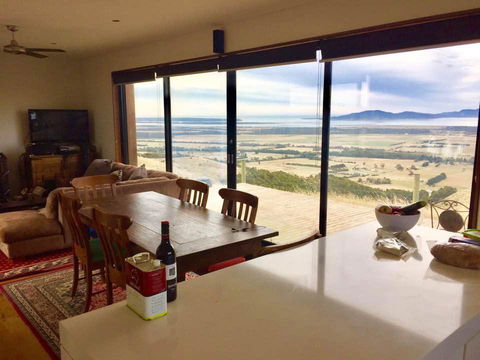 One Tree Hill Wilson Prom And Ocean Views - Tourism Canberra 3