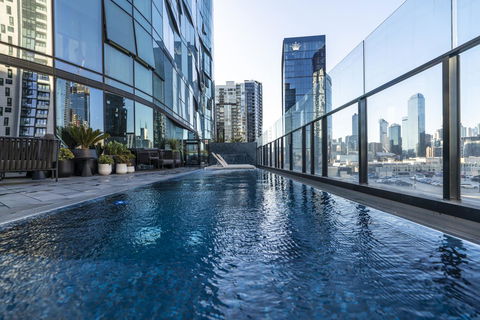 Ocean View/South-bank Premium Location 2 Bedroom Apartments - Tourism Canberra 38