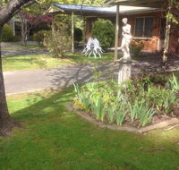 Viewhill holiday units - Tourism Canberra