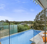 Lansdowne Villa - with swimming pool - Tourism Canberra