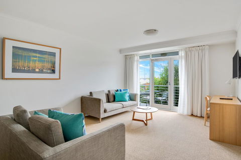 Aligned Corporate Residences Williamstown - Tourism Canberra 8