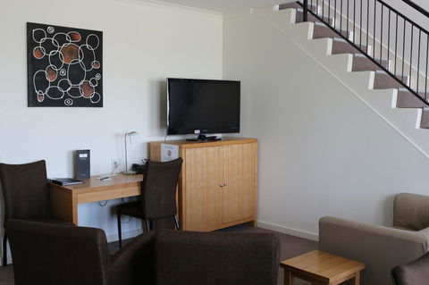 Bairnsdale International - Tourism Canberra 29