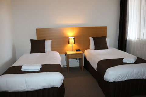 Bairnsdale International - Tourism Canberra 26