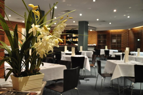Quality Hotel Melbourne Airport - Tourism Canberra 9