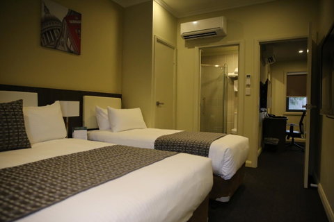 Quality Hotel Melbourne Airport - Tourism Canberra 43