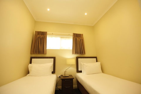 Quality Hotel Melbourne Airport - Tourism Canberra 15