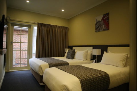 Quality Hotel Melbourne Airport - Tourism Canberra 42