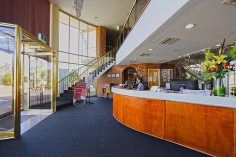 Quality Hotel Melbourne Airport - Tourism Canberra 29