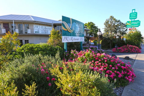 Quality Hotel Melbourne Airport - Tourism Canberra 35