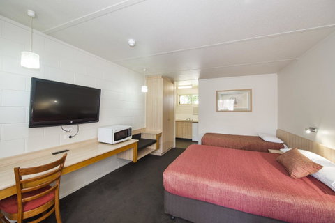 Box Hill Motel - Tourism Canberra 5