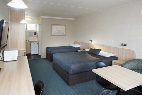 Box Hill Motel - Tourism Canberra 8