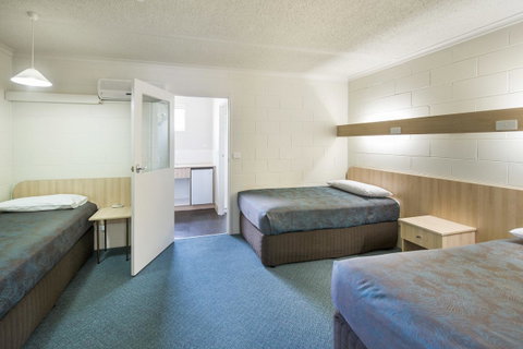 Box Hill Motel - Tourism Canberra 10