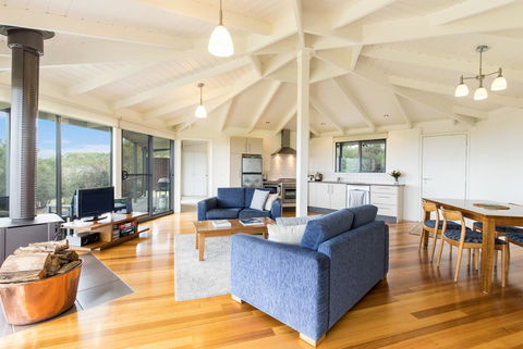 Limosa Rise - Tourism Canberra 36