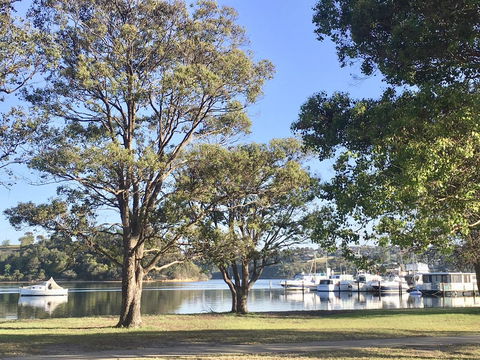 The Wheelhouse - 2BR Waterfront Apt In Town - Tourism Canberra 6