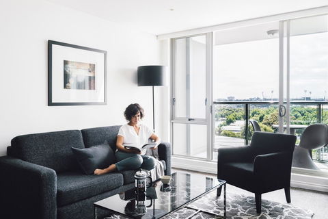 Quay West Suites Melbourne - Tourism Canberra 0