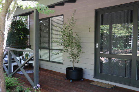 Haig Avenue - Tourism Canberra 5
