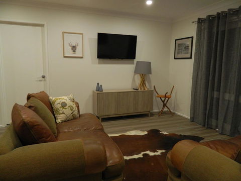 Haig Avenue - Tourism Canberra 8