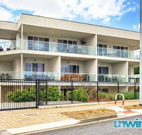 The Block Views Apartments Victor Harbor - Tourism Canberra