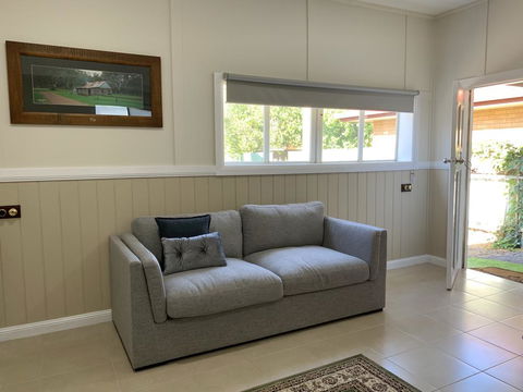 The Convent Boutique Accommodation & Cafe - Tourism Canberra 2