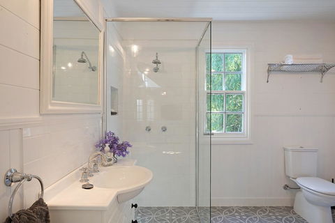 The Cottage - Tourism Canberra 0