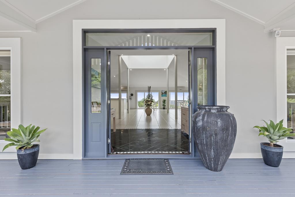 Hunchy QLD Tourism Canberra