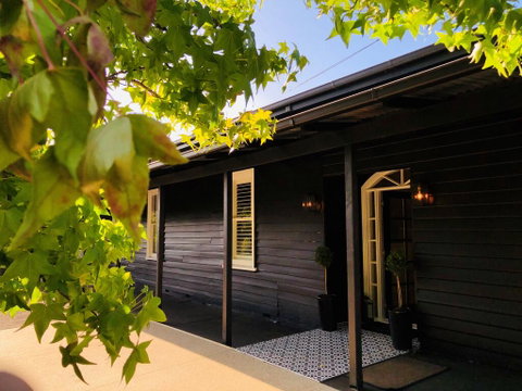The Dudley Boutique Hotel - Tourism Canberra 1