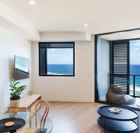 The Edge - Luxurious Waterfront Apartment - Tourism Canberra