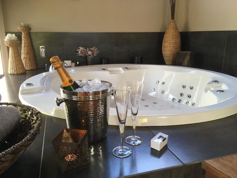 The Edge Villa - Tourism Canberra 3