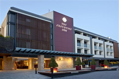 The Executive Inn, Newcastle - Tourism Canberra 1