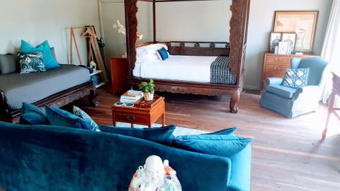 The FarmShed Private Retreat McLaren Vale - Tourism Canberra 0