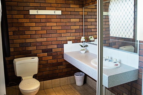 The Gallery Motor Inn - Tourism Canberra 2