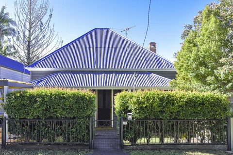 The Grey House - Tourism Canberra 0