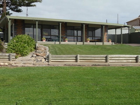 The Hideaway - Tourism Canberra 2