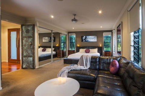 The Mountain View Retreat - Tourism Canberra 1