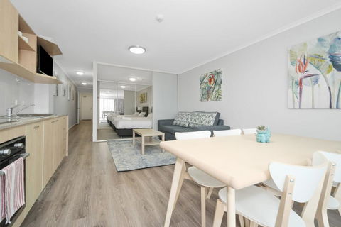The Nesuto, Unit 618 - Tourism Canberra 1