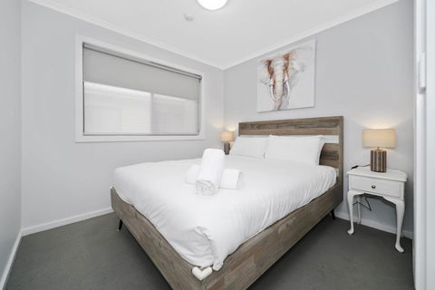 The Nesuto, Unit 618 - Tourism Canberra 3
